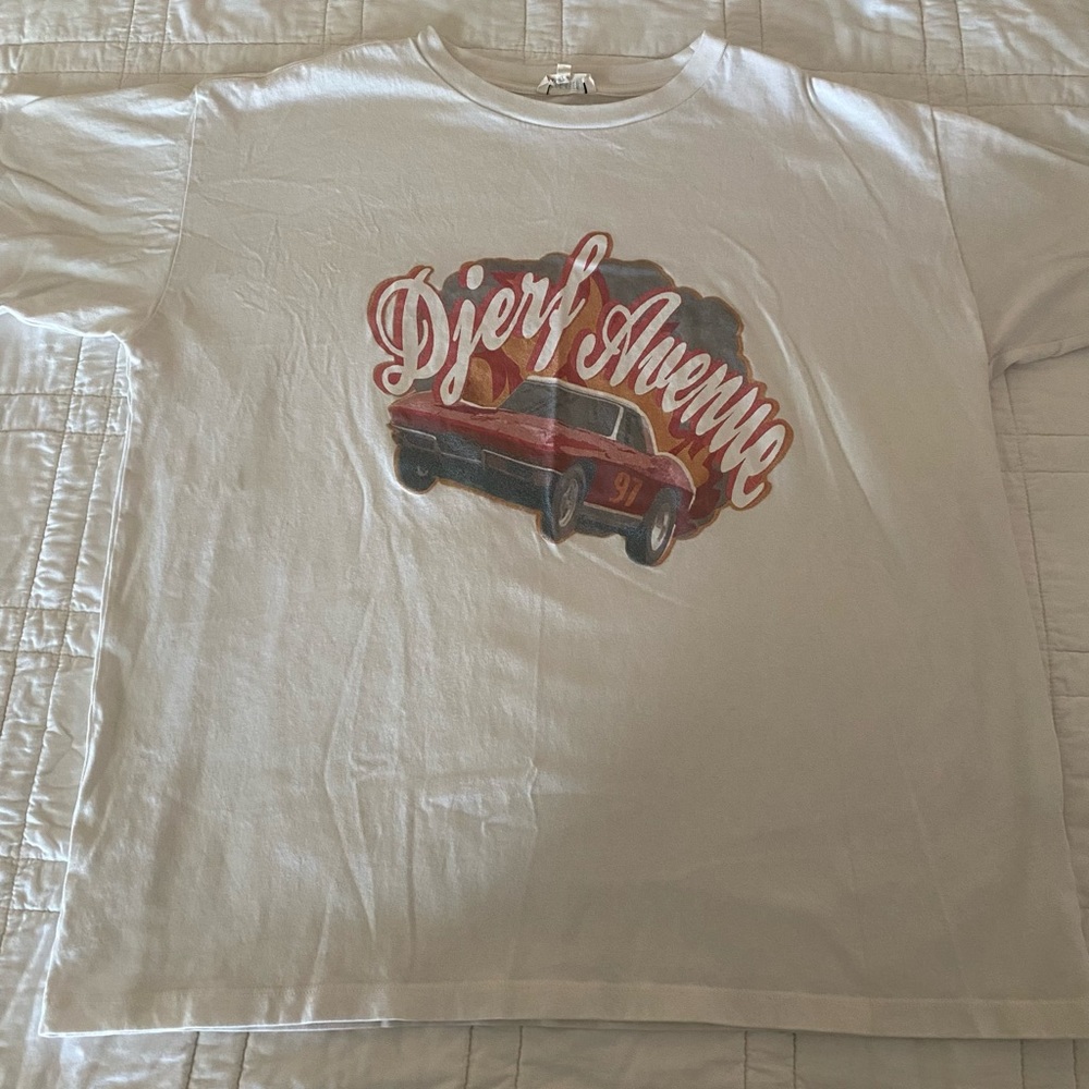 Djerf Avenue Graphic Tee